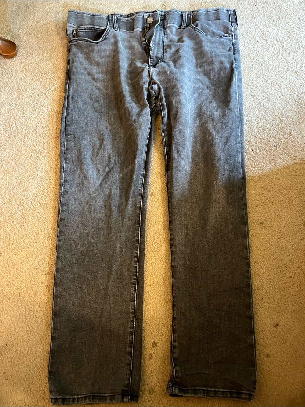 Men's Straight-Leg Grey Jeans